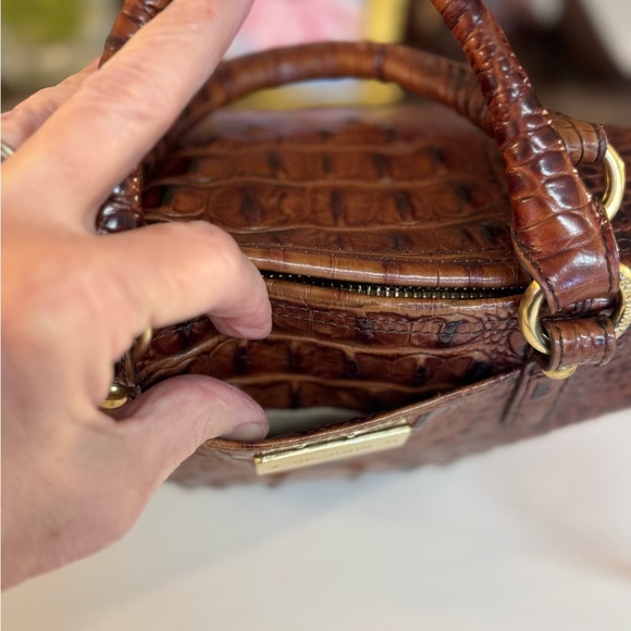 🤎 BRAHMIN MINI ASHER SATCHEL IN THE COLOR PECAN! - Picture 7 of 11